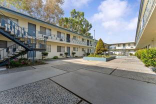 731 N Azusa Ave - Photo 1 of 1