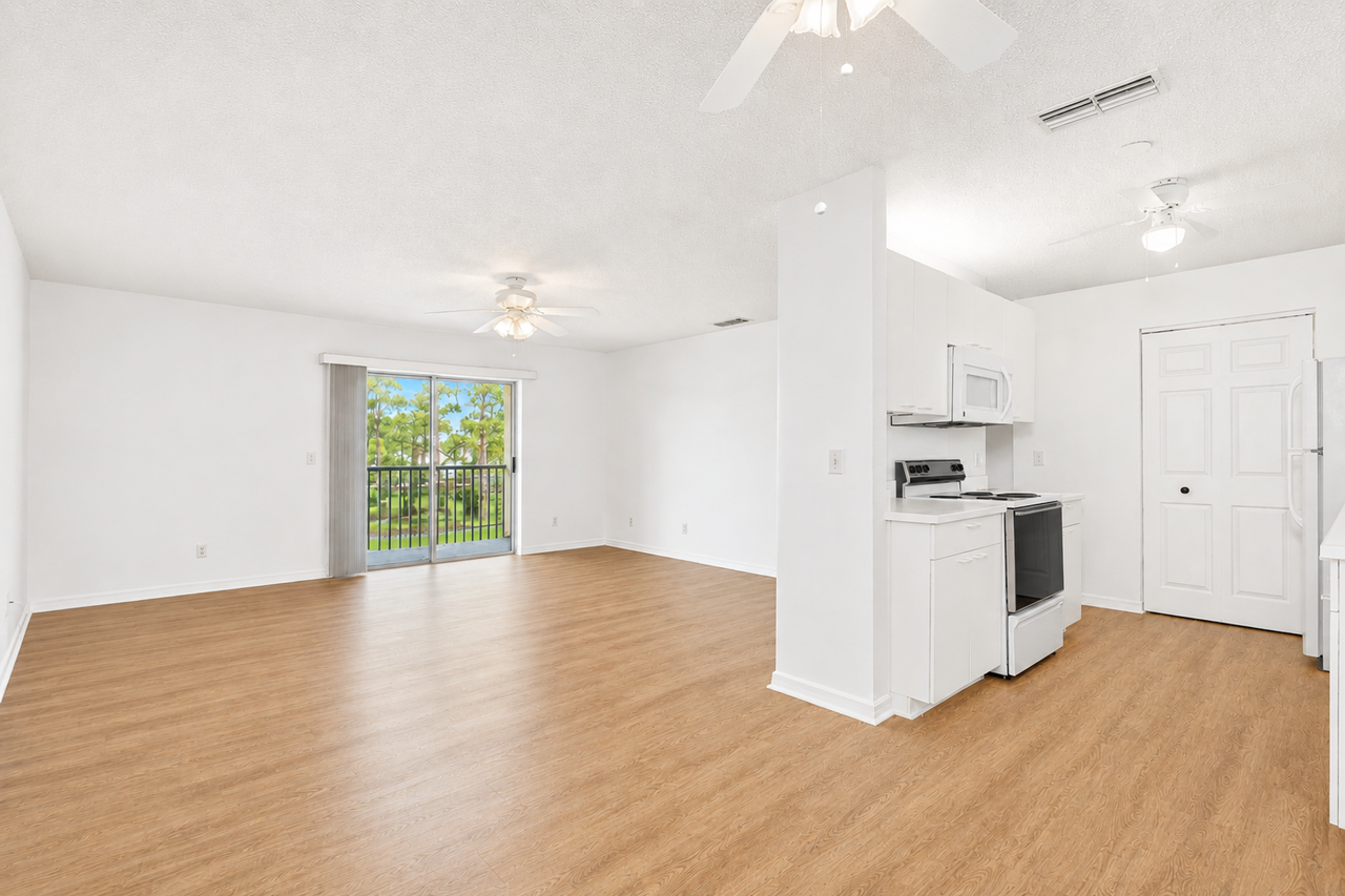 101 Bent Tree Dr #37 - Photo 4 of 27