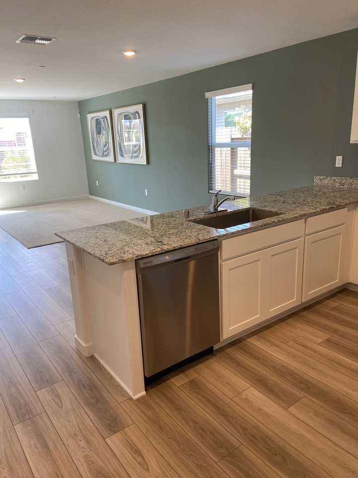 4454 Greenshank Way - Photo 5 of 18