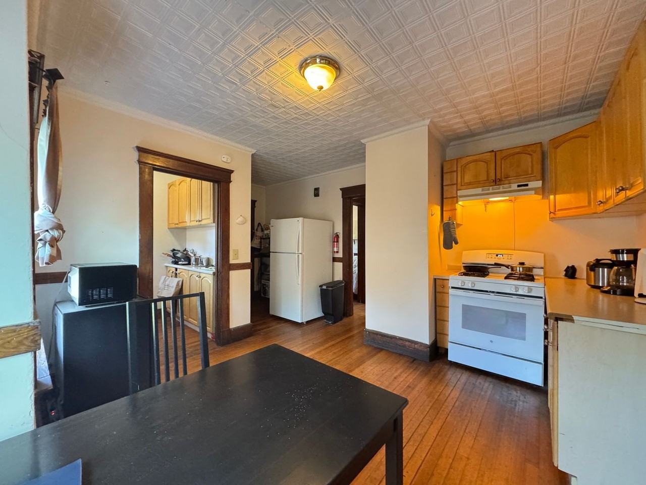 126 Mansfield St - Photo 6 of 18