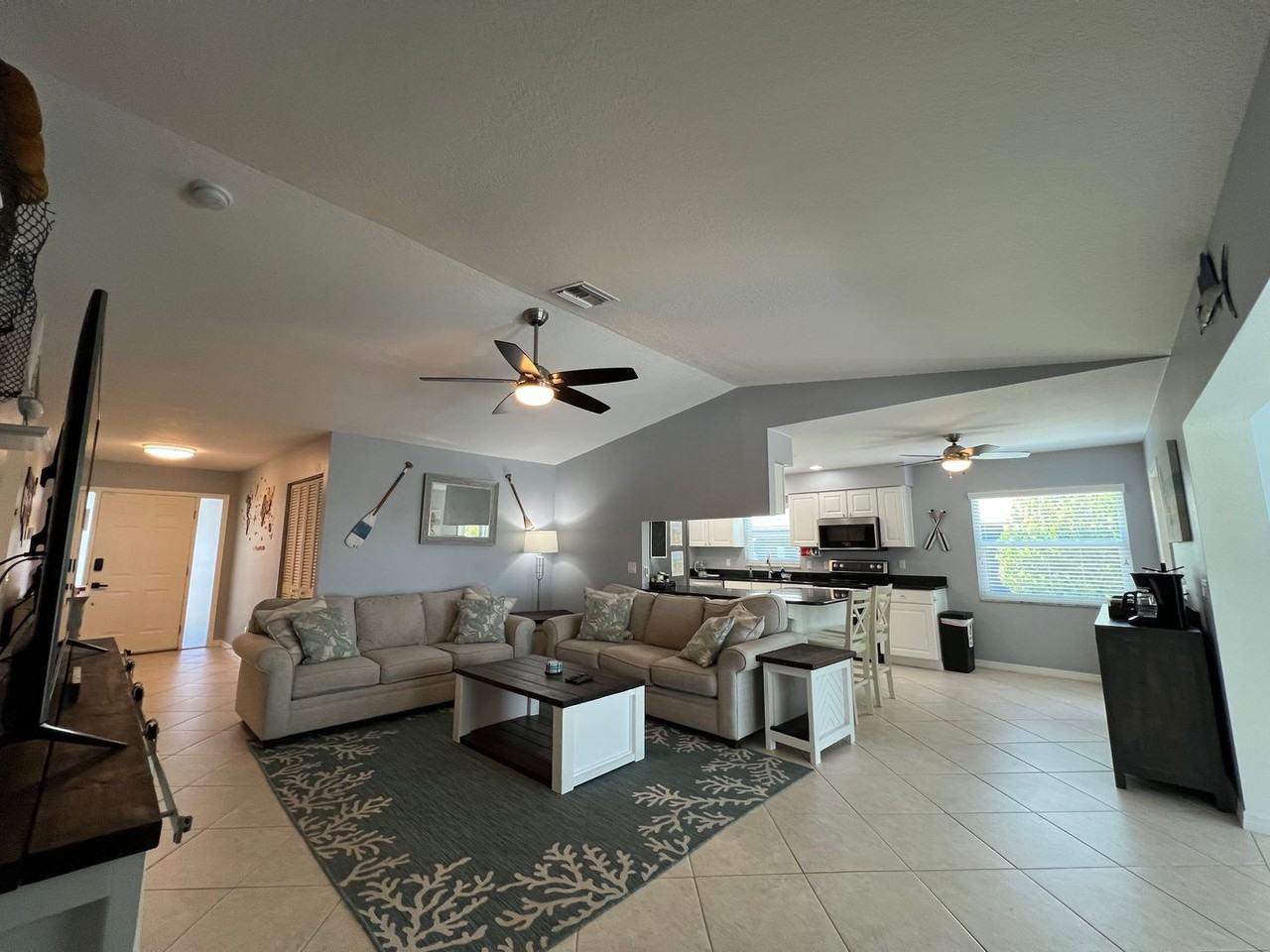 129 Barre Dr Nw - Photo 4 of 50