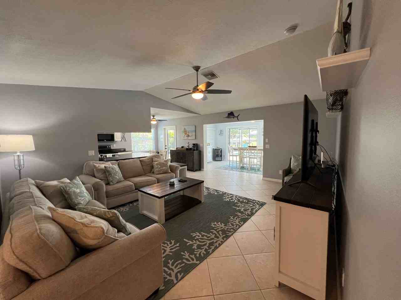 129 Barre Dr Nw - Photo 5 of 50