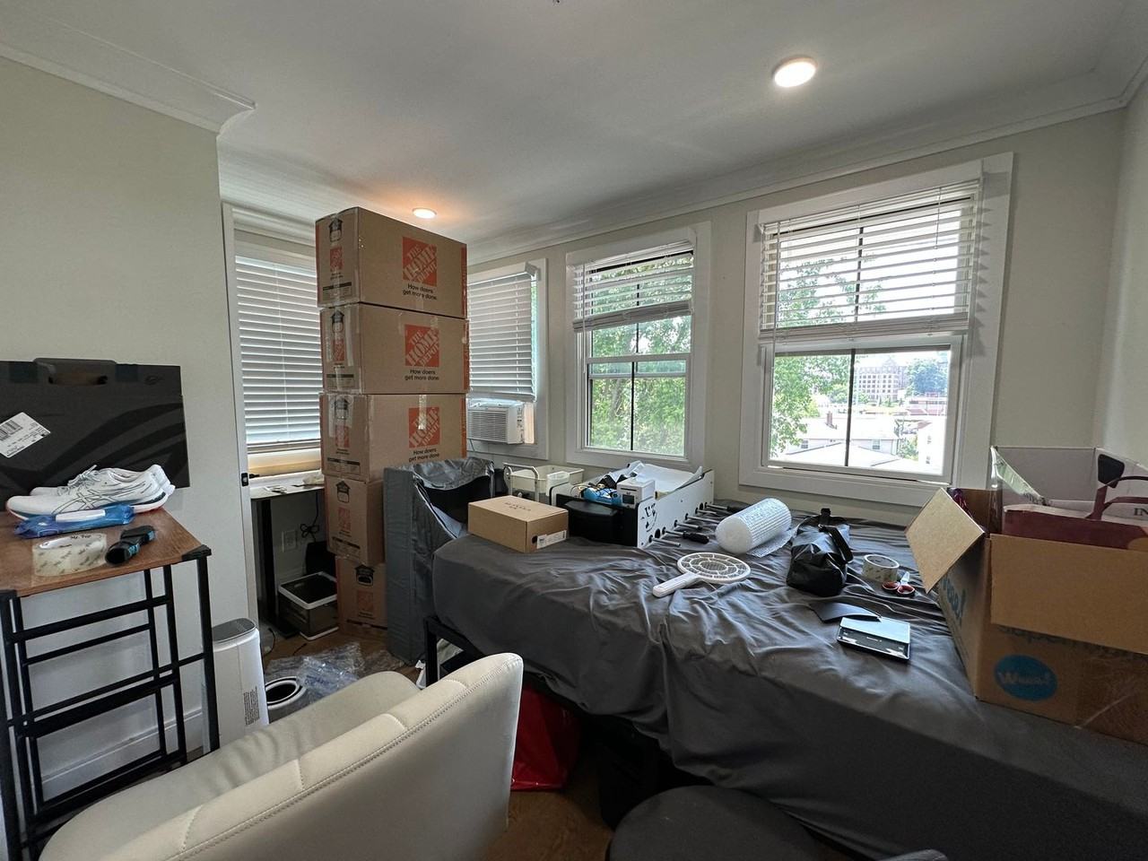159 Foster St - Photo 5 of 15