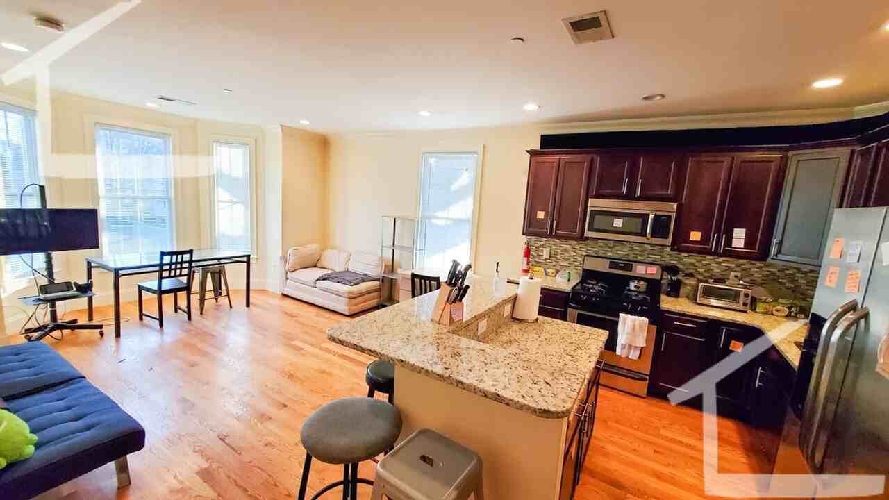 1 Sparhawk St - Photo 3 of 15