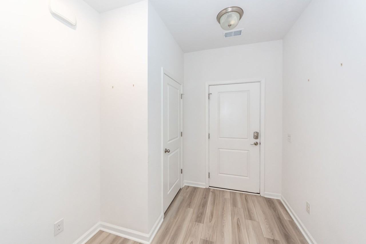 359 Herty Park Dr - Photo 3 of 44