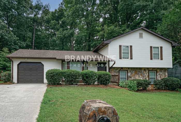 6162 Dana Ct - Photo 2 of 22