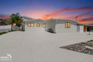 featured image of 4822 Doliva Dr