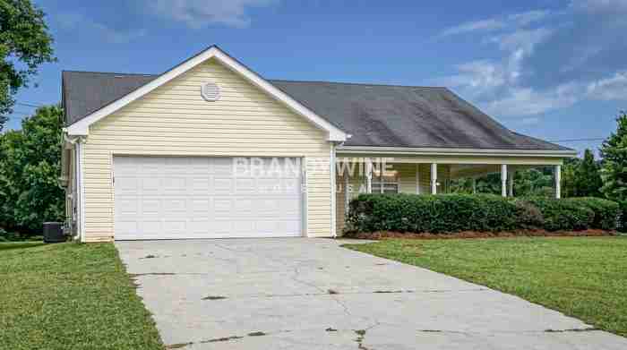 200 Falcon Ridge Dr - Photo 2 of 23