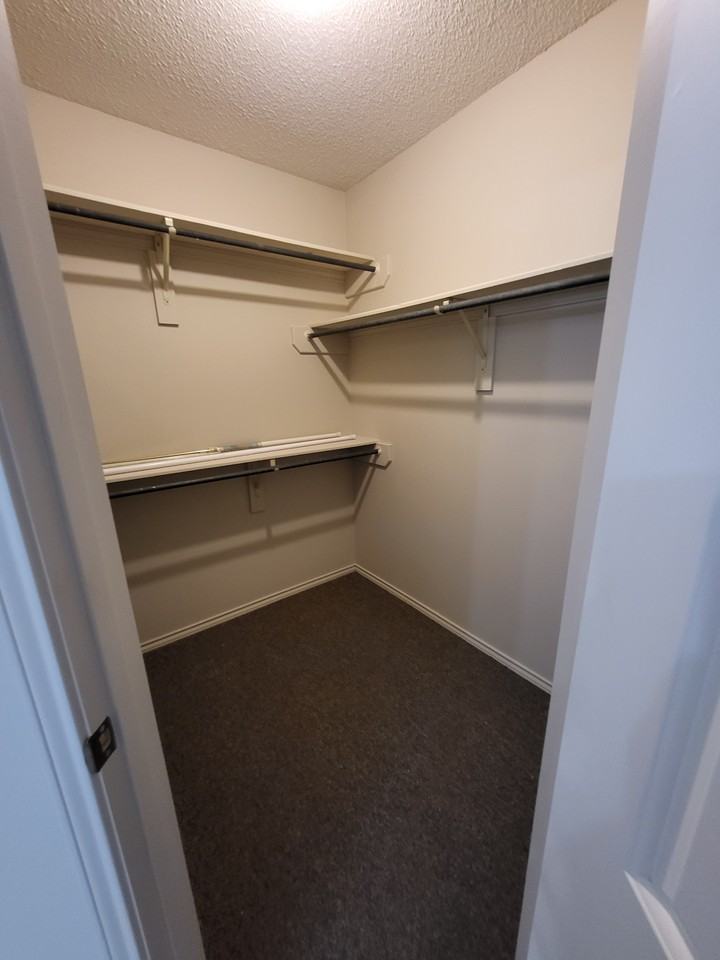 603 Stonewood Rd #NA - Photo 3 of 10