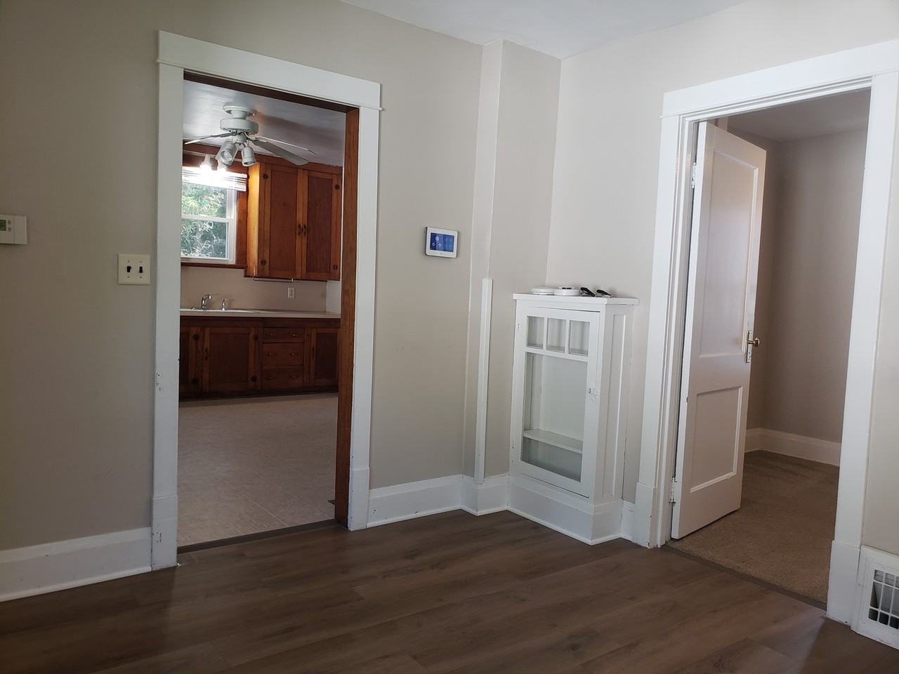2709 Commercial Ave #NA - Photo 6 of 17