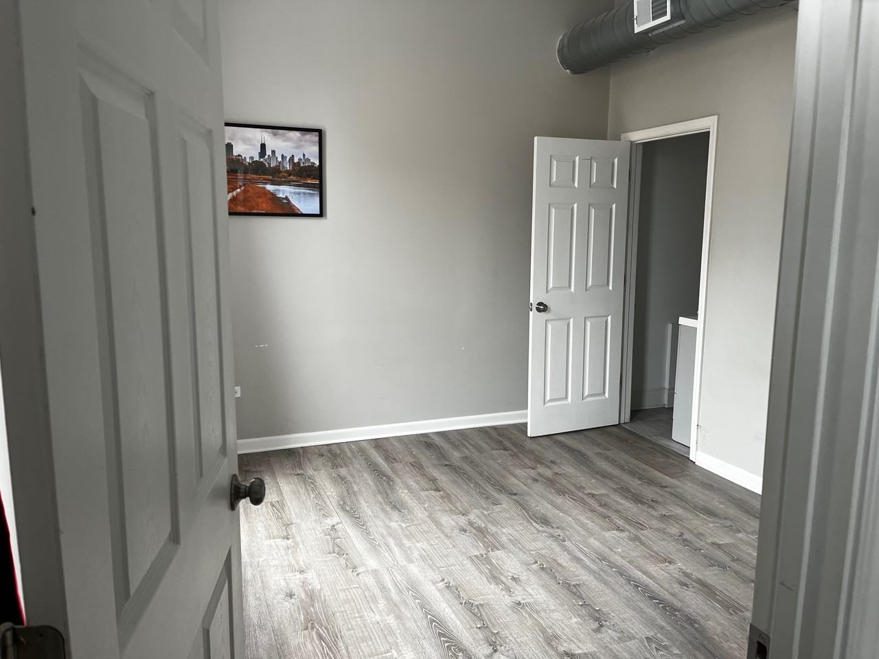 543 N Noble St #2R - Photo 4 of 14