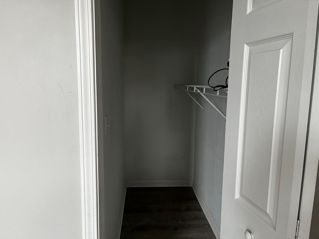 543 N Noble St #2R - Photo 5 of 14