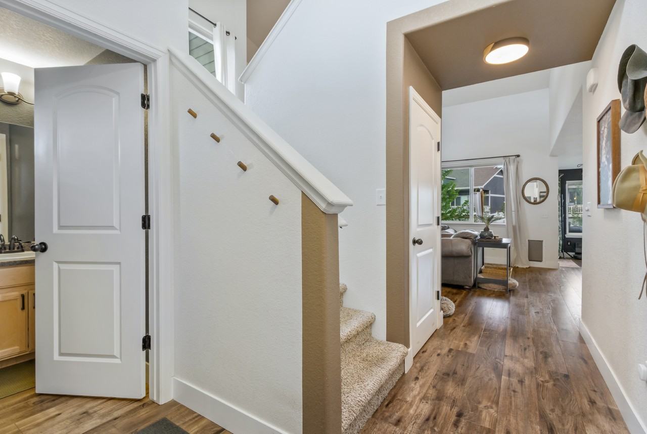 268 Castle Dr #NA - Photo 3 of 31