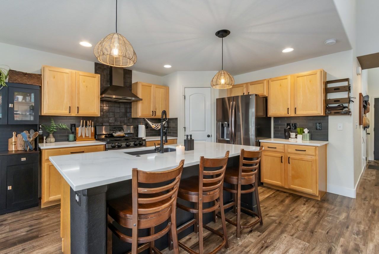 268 Castle Dr #NA - Photo 7 of 31