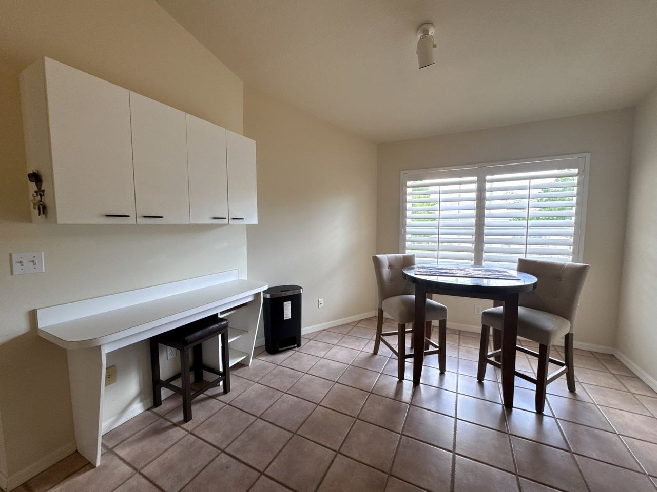 966 Woodshire Ln #G204 - Photo 6 of 18