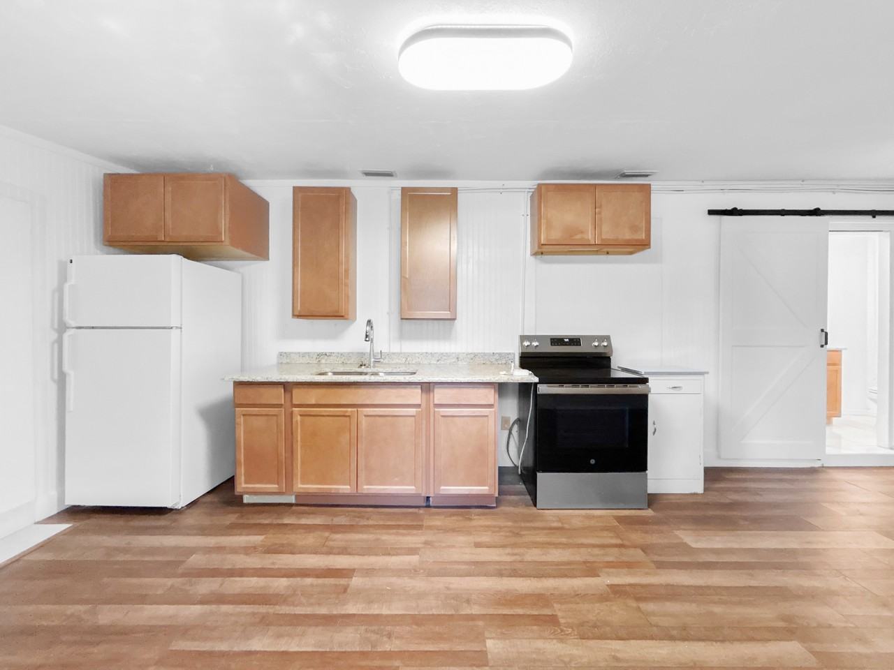 8405 Aero Ave #2 - Photo 6 of 21
