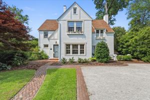 featured image of 2318 Mimosa Pl #NA