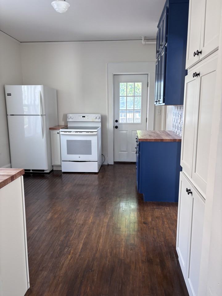 2414 73rd St #NA - Photo 6 of 27