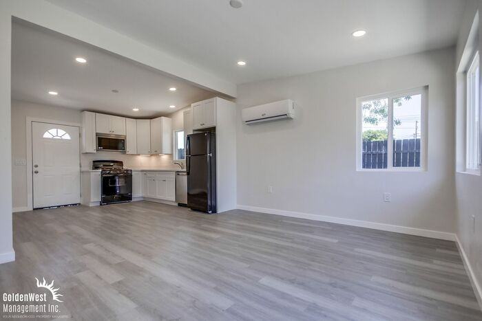 3981 King St #3981 - Photo 7 of 20
