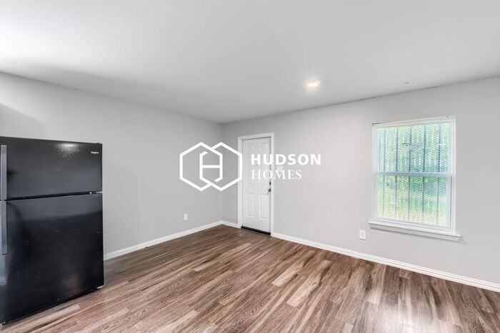 9405 Caddo Rd - Photo 5 of 14