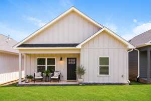 featured image of 16316 Lamarche Dr