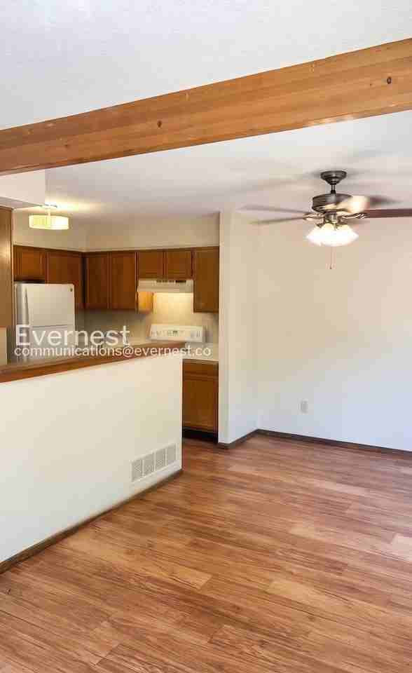 4121 Amber St - Photo 7 of 26
