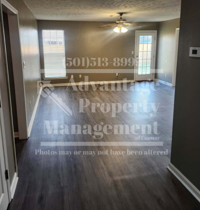 2740 York Ln - Photo 2 of 15