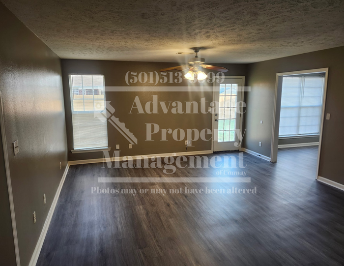 2740 York Ln - Photo 3 of 15