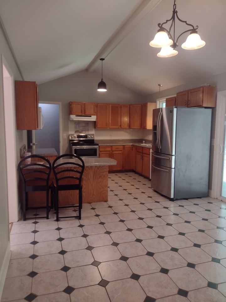 1307 Indian Springs Rd #NA - Photo 4 of 20