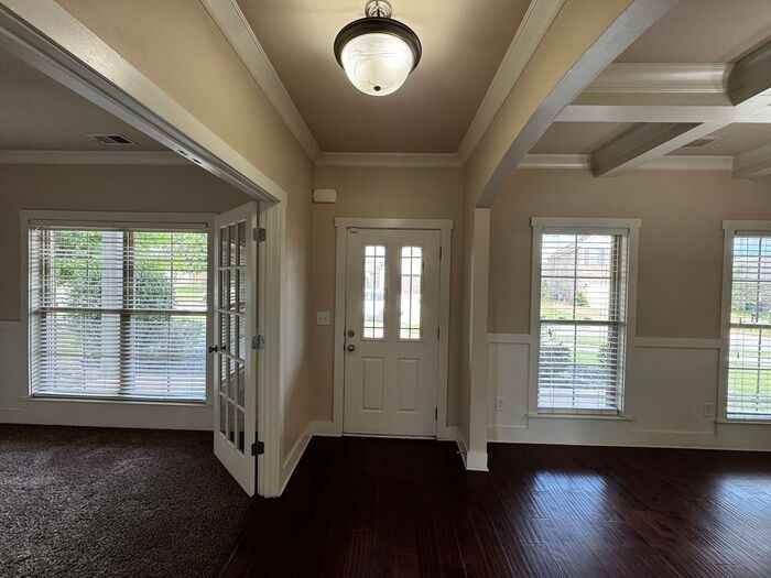7605 Ashor Dr Nw - Photo 4 of 34