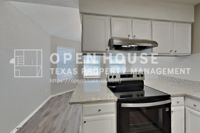 649 Blueberry Hill Ln - Photo 6 of 21