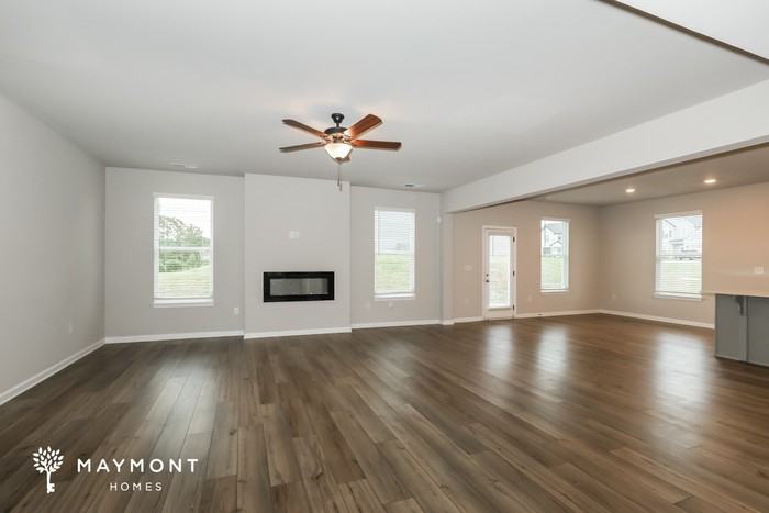 1547 Stinson Ln - Photo 5 of 16