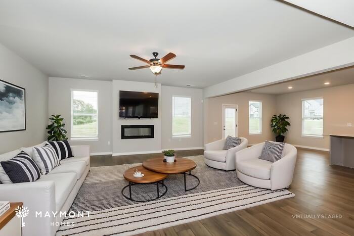 1547 Stinson Ln - Photo 6 of 16