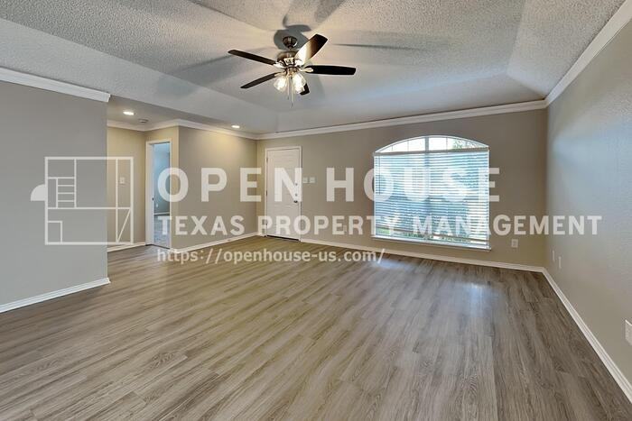 7224 Indiana Ave - Photo 4 of 20