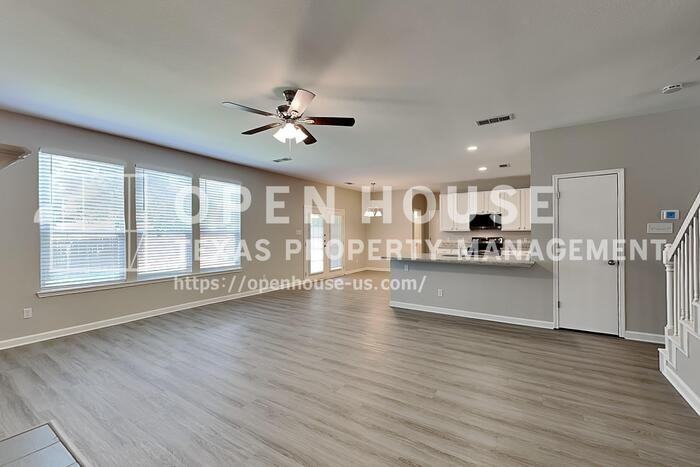 4249 Highgate Rd - Photo 6 of 23