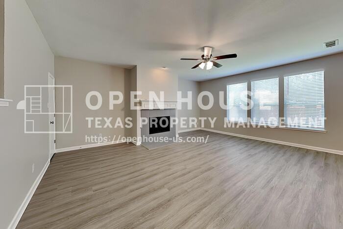 4249 Highgate Rd - Photo 7 of 23