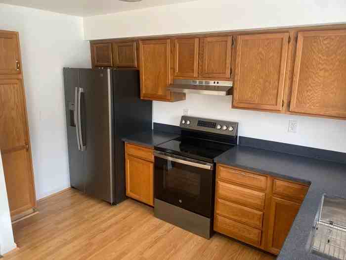 5302 Country Club Ln - Photo 6 of 19