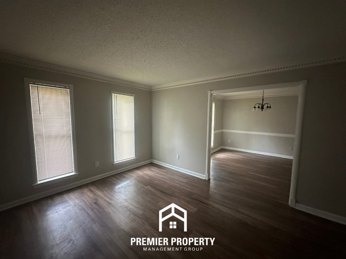 532 Bedlington Dr - Photo 3 of 25