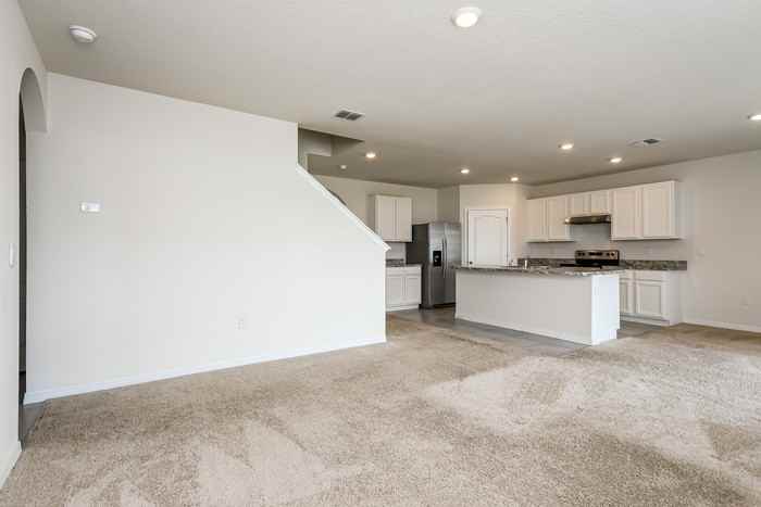 668 Squires Grove Dr - Photo 7 of 20