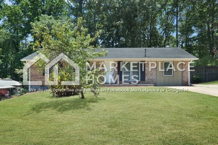 8206 Huntington Dr - Photo 3 of 27