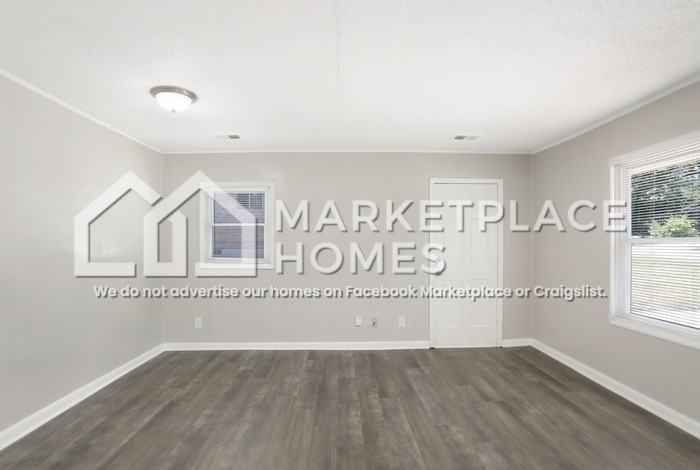 8206 Huntington Dr - Photo 7 of 27