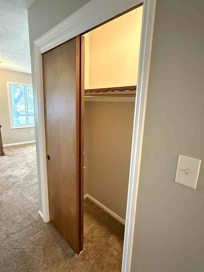 1862 Hampstead Dr - Photo 6 of 23