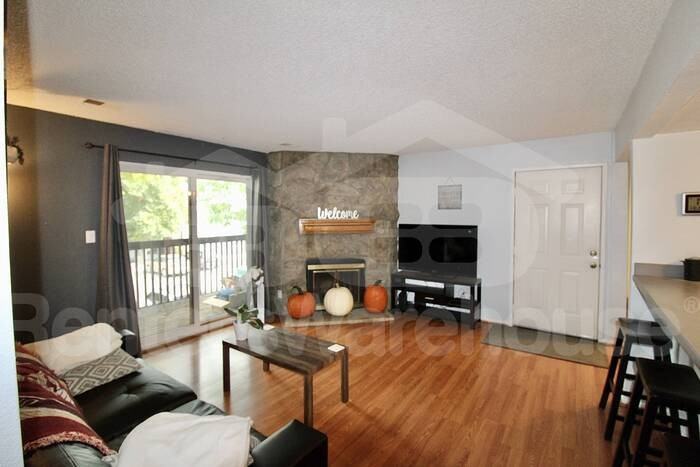 6388 Oak Ct #207 - Photo 2 of 10