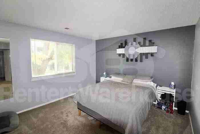 6388 Oak Ct #207 - Photo 5 of 10