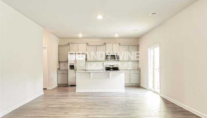 938 Hayston Way - Photo 7 of 45