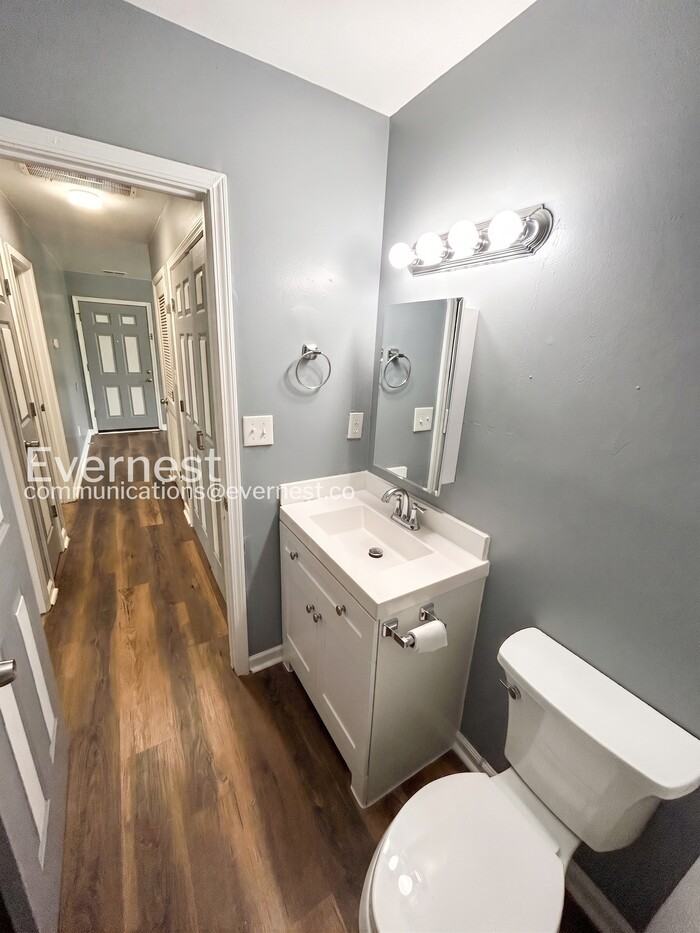 387 Annie St - Photo 7 of 18