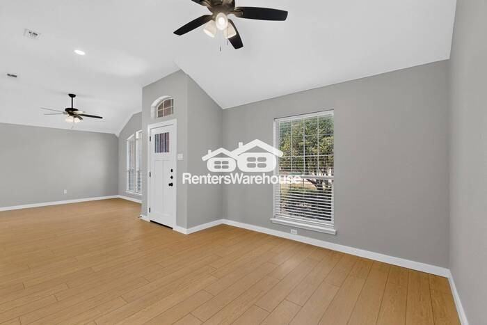 4412 Fox Meadows Ln - Photo 7 of 46