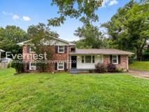 130 Roberta Dr - Photo 1 of 1