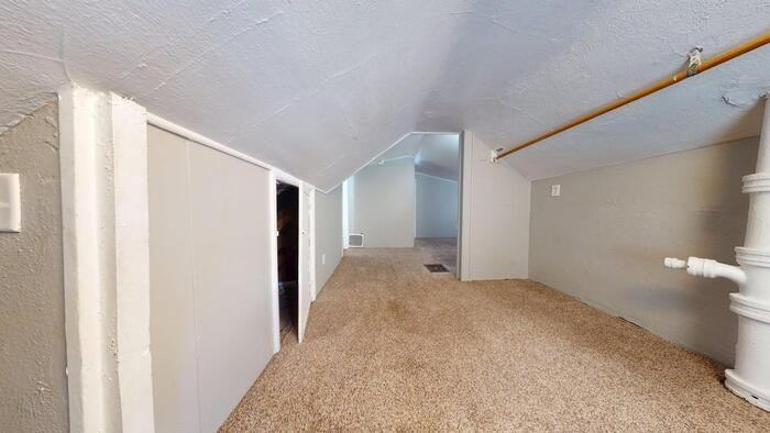 413 1/2 W Thayer Ave - Photo 5 of 14