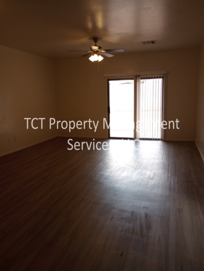 7922 W Chickasaw St - Photo 4 of 12